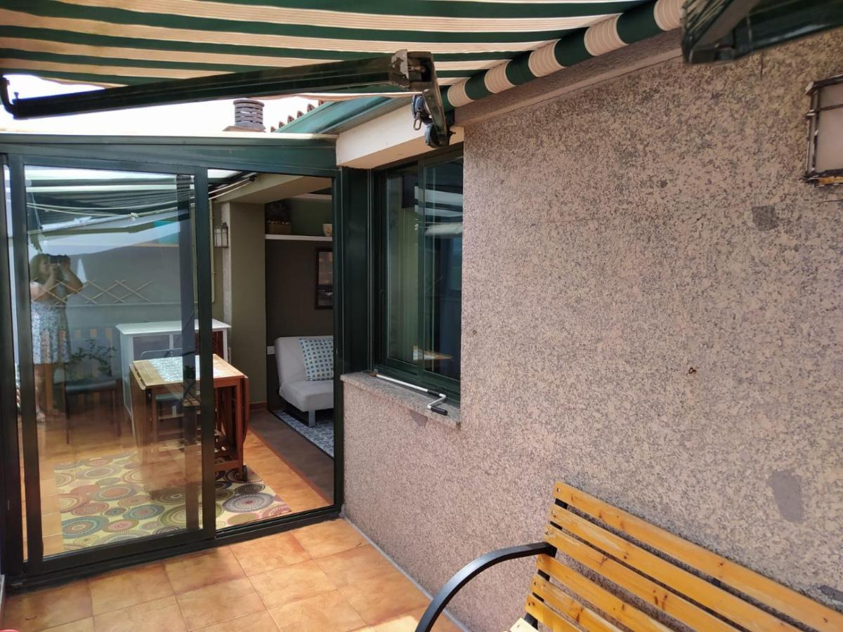 Apartamento Duplex amplio,parking WiFi, 2 terrazas, bien conectado con playas, zona segura Vigo Exterior foto