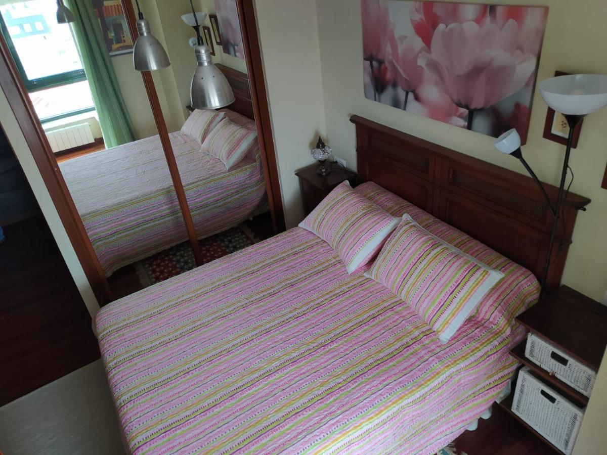 Apartamento Duplex amplio,parking WiFi, 2 terrazas, bien conectado con playas, zona segura Vigo Exterior foto